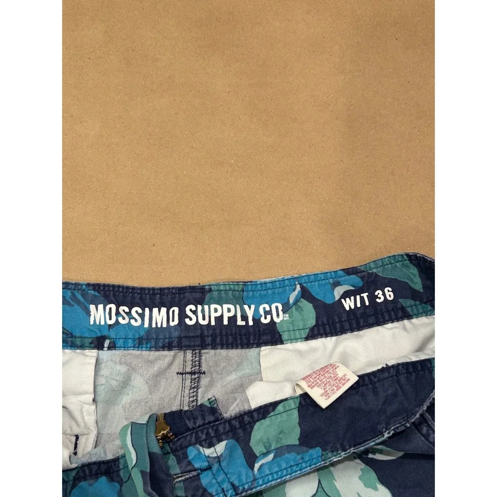 Mossimo Blue Floral Shorts Mens 36